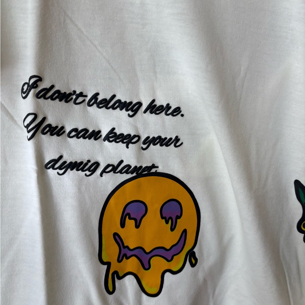 Genuine Merchandise White Graphic Tee - Picture 2 of 5